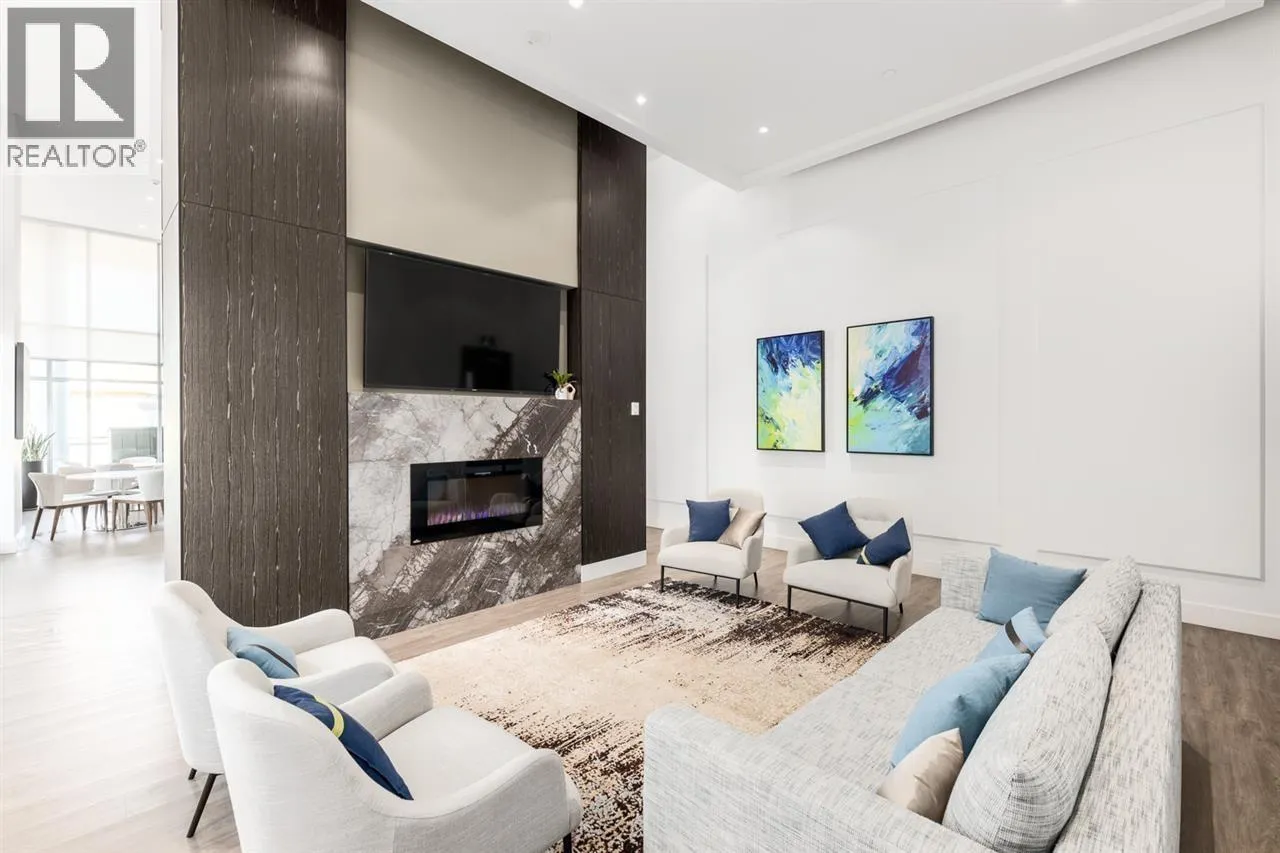 1408 520 COMO LAKE AVENUE