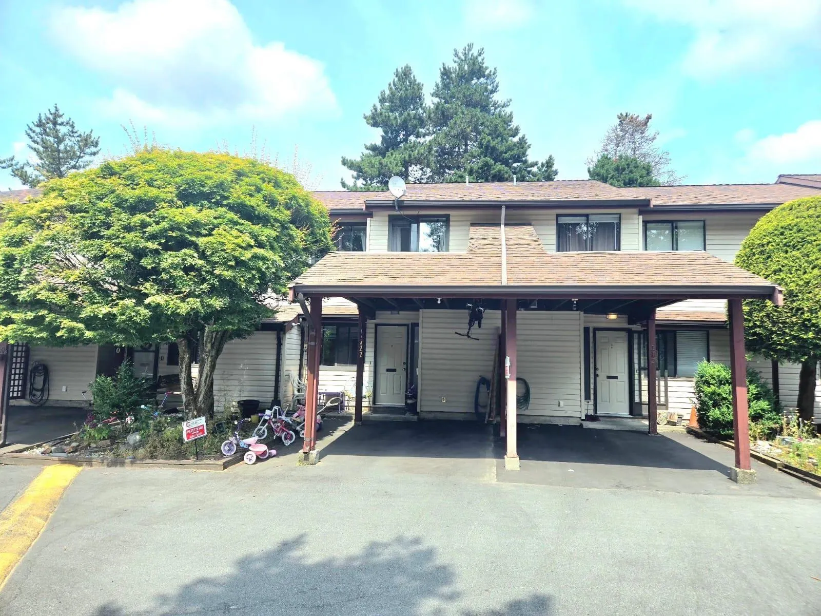 111 13880 74 AVENUE