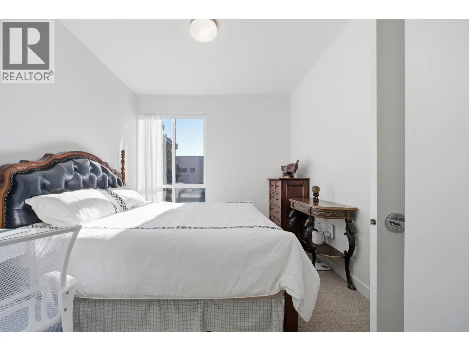 309 7588 16TH STREET