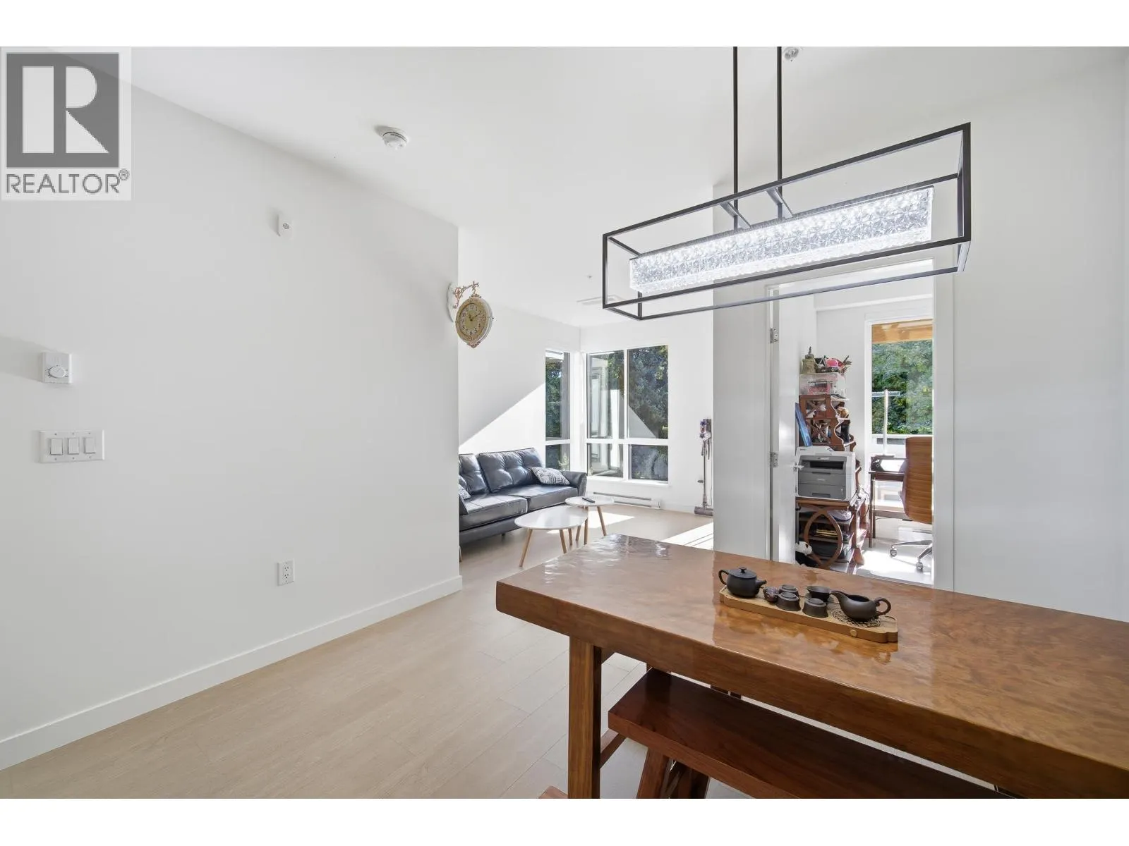 309 7588 16TH STREET