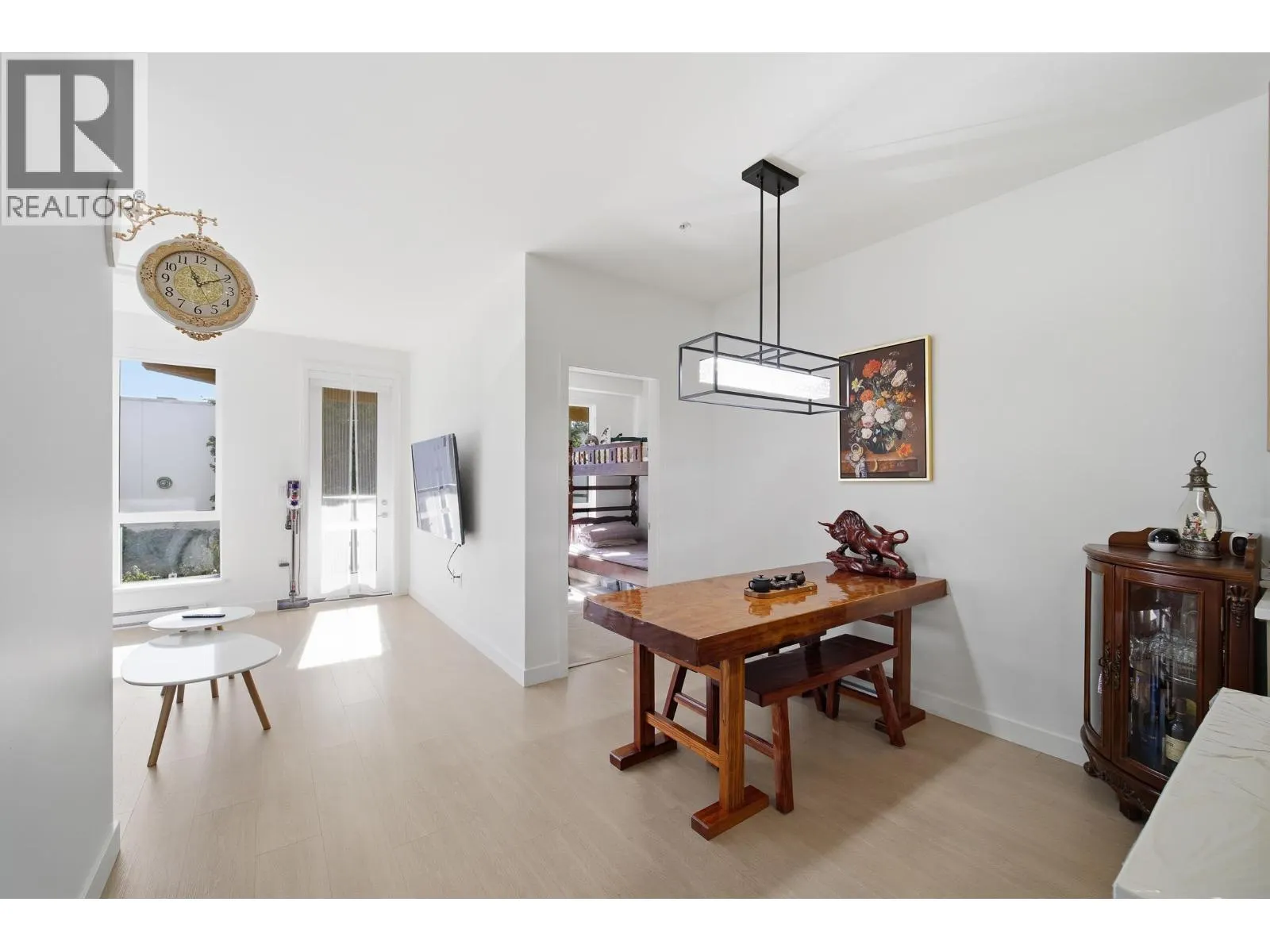 309 7588 16TH STREET