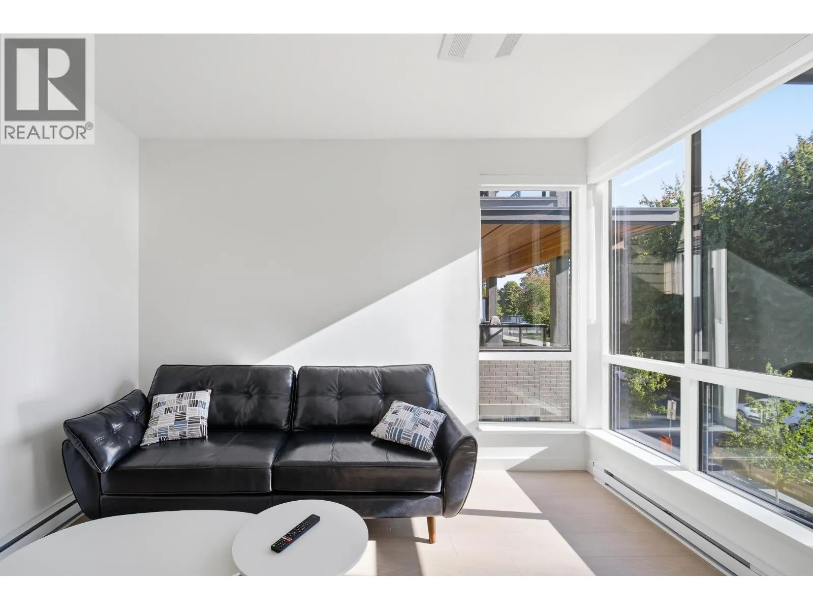 309 7588 16TH STREET