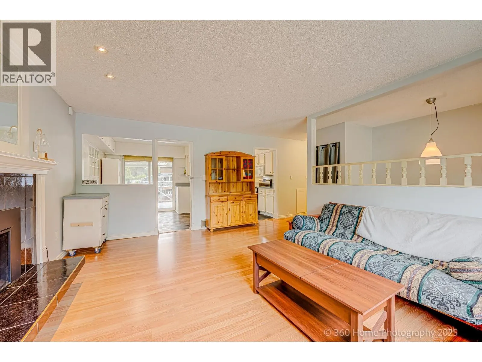3958 COAST MERIDIAN ROAD