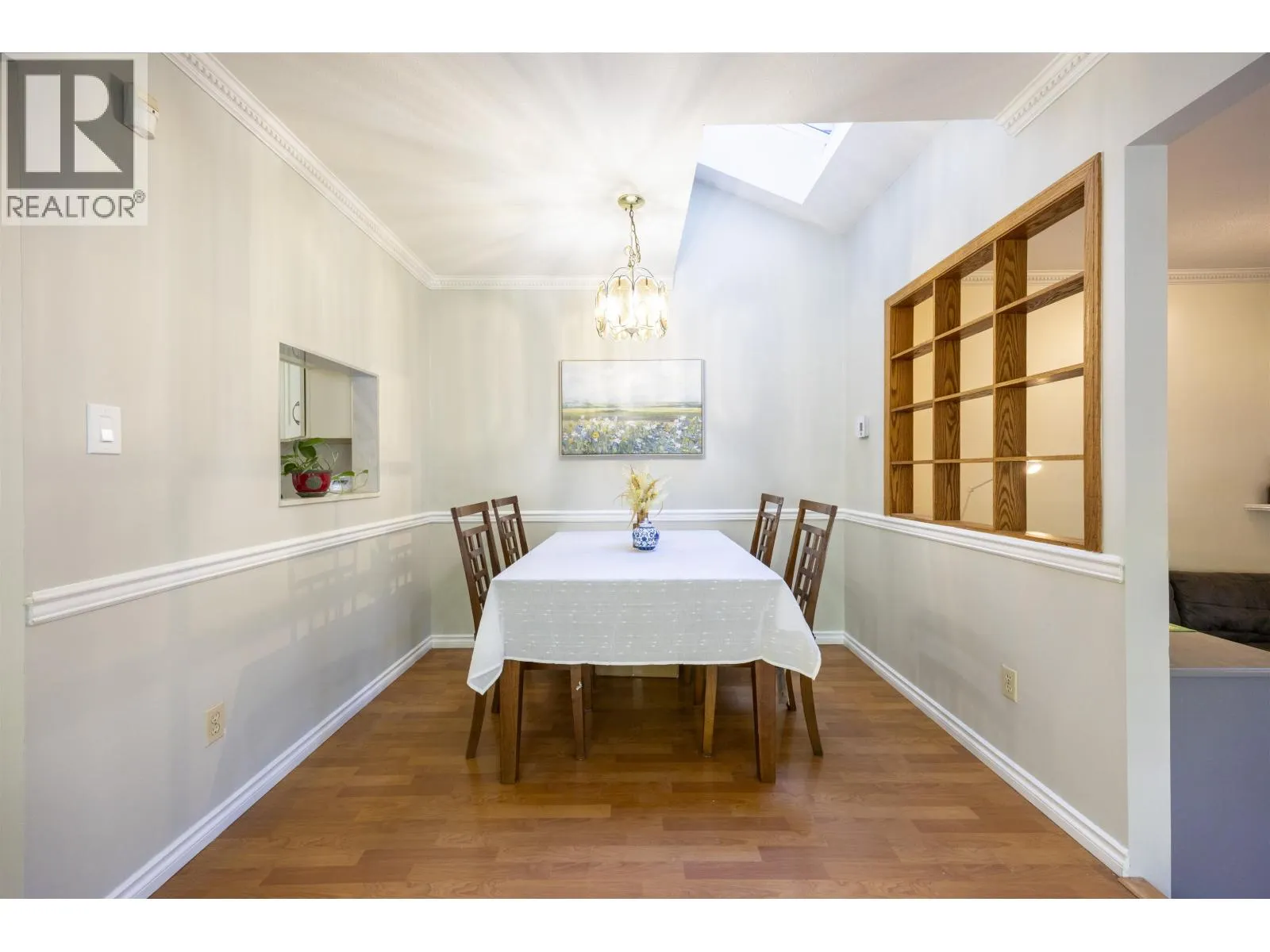180 100 LAVAL STREET
