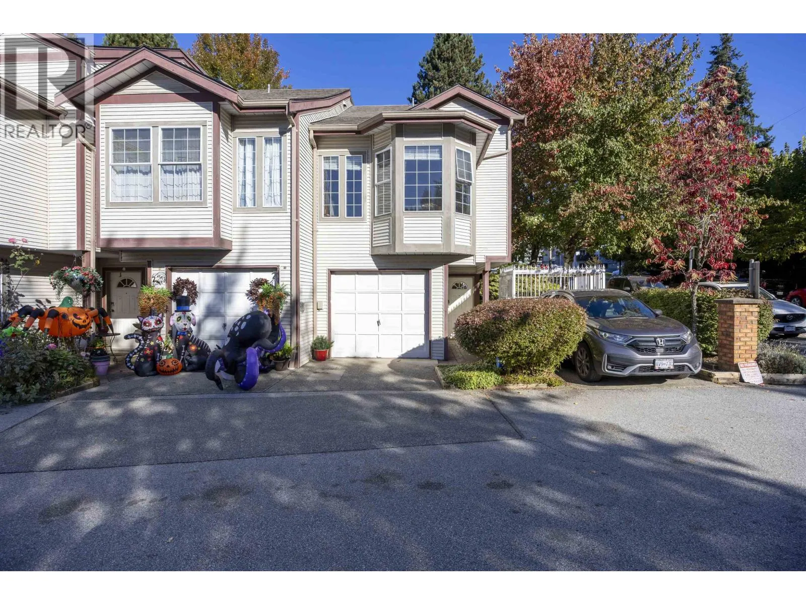 180 100 LAVAL STREET