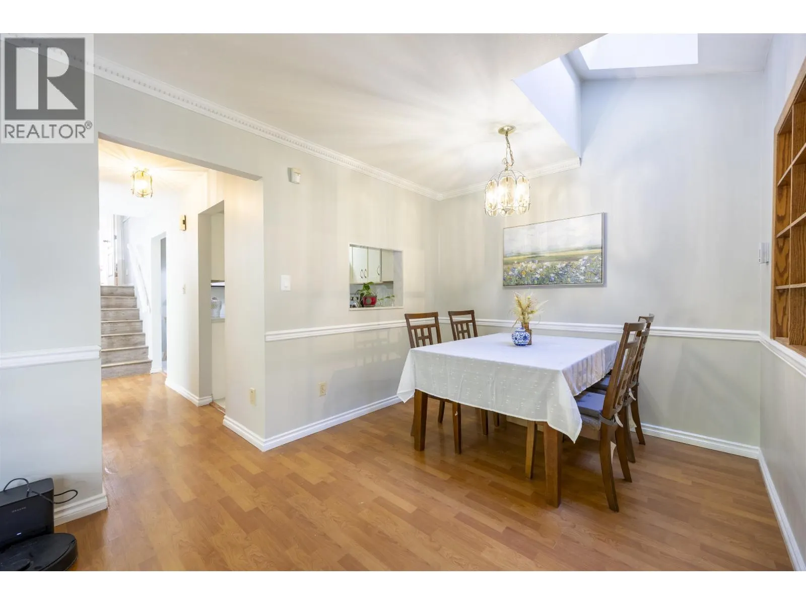 180 100 LAVAL STREET