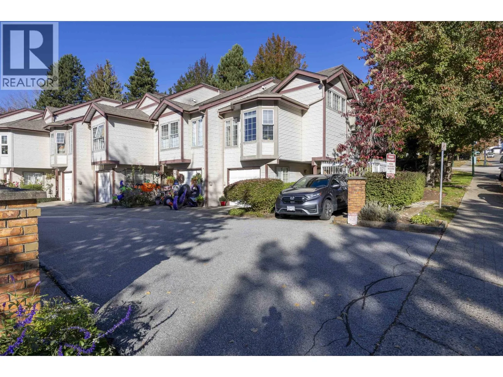 180 100 LAVAL STREET
