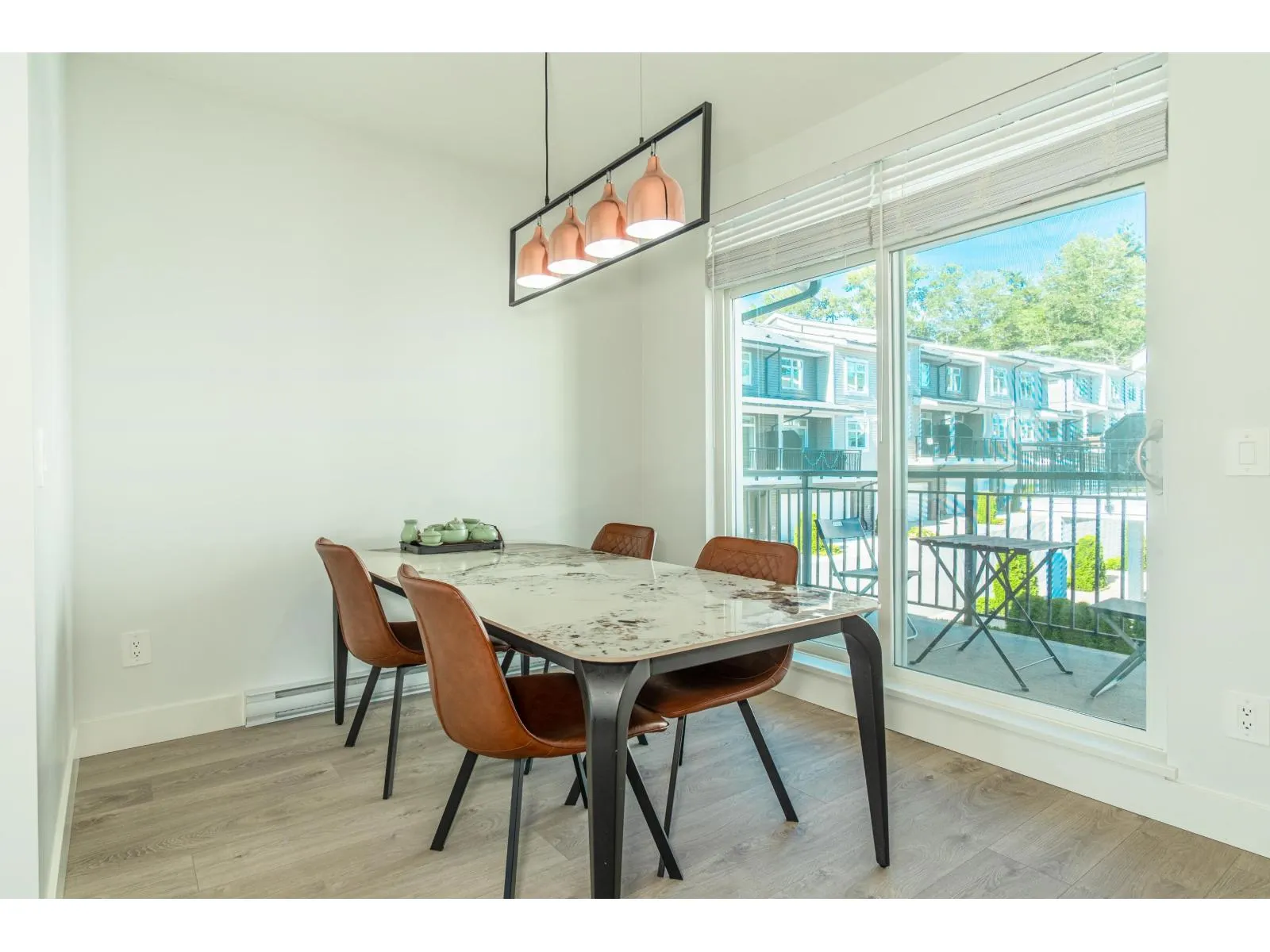 18 2070 OAK MEADOWS DRIVE