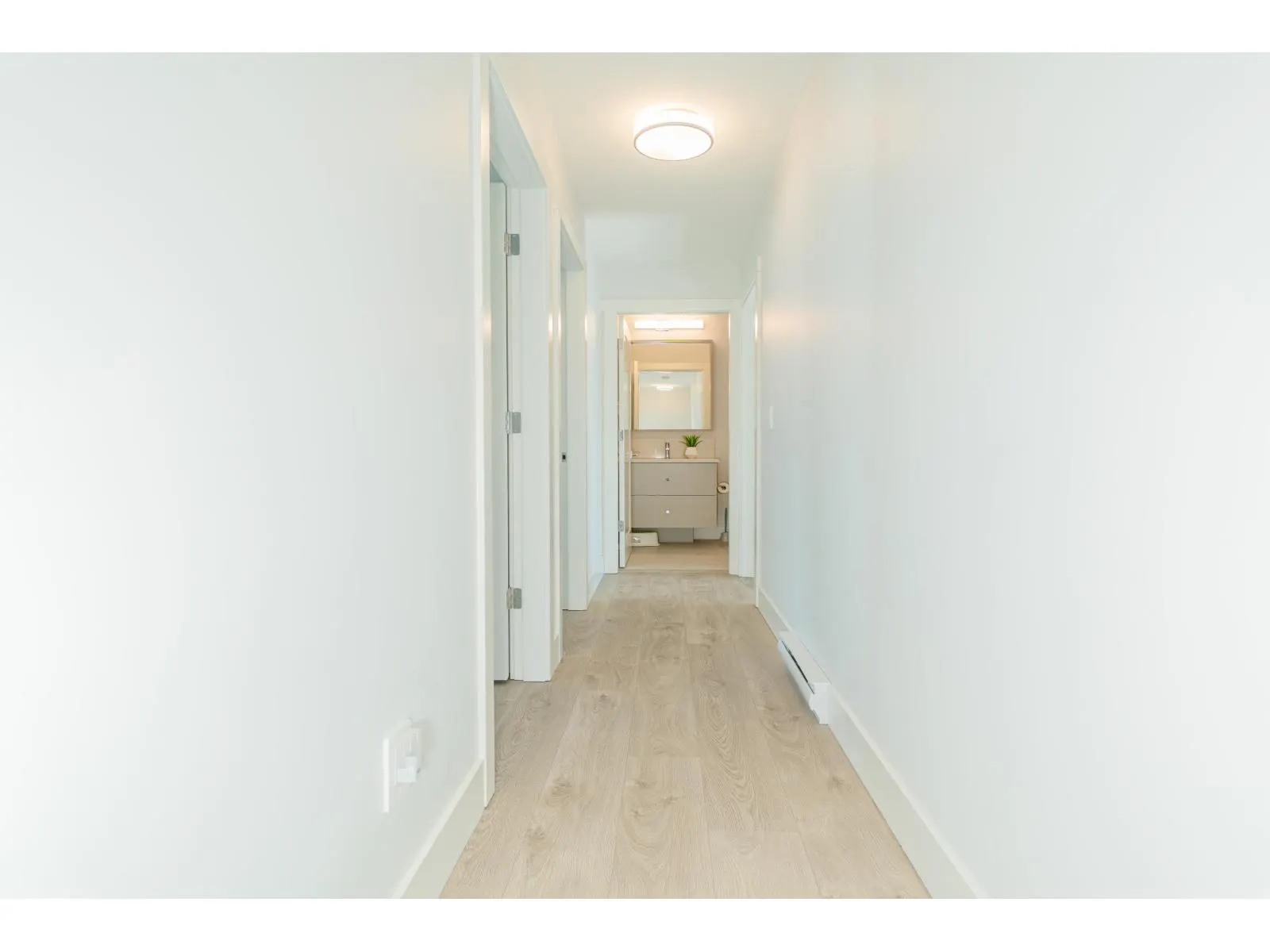 18 2070 OAK MEADOWS DRIVE