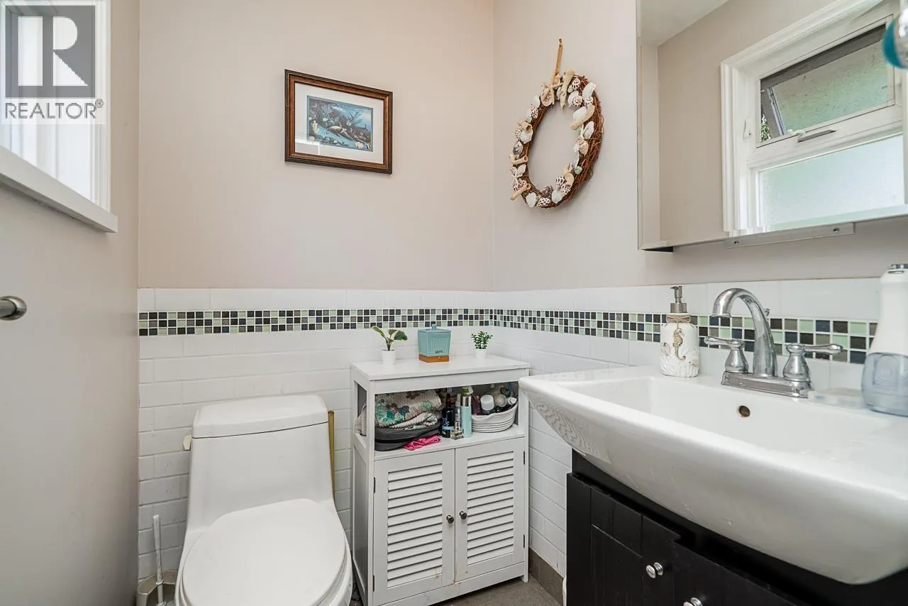173 ENGLISH BLUFF ROAD