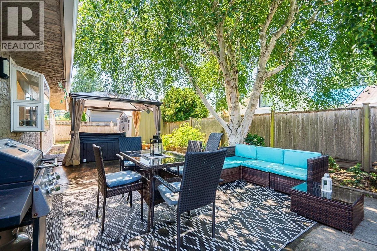 173 ENGLISH BLUFF ROAD
