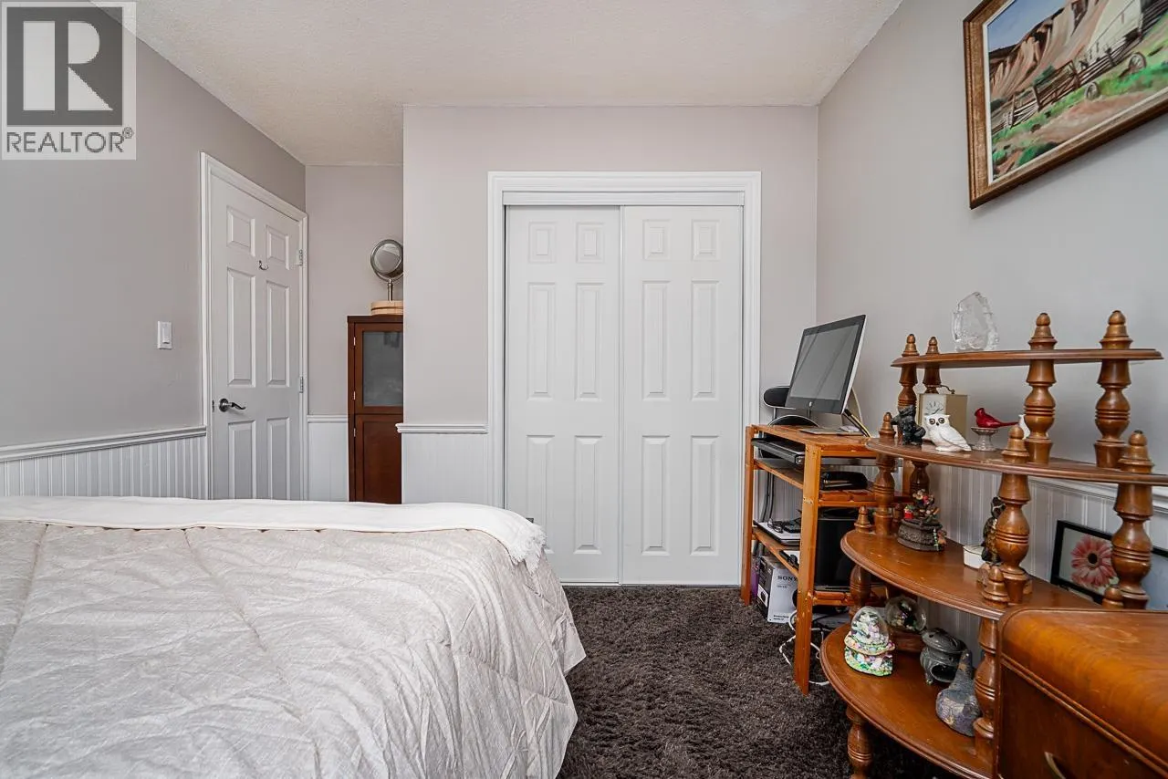 173 ENGLISH BLUFF ROAD