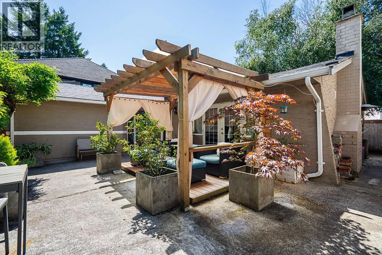 173 ENGLISH BLUFF ROAD