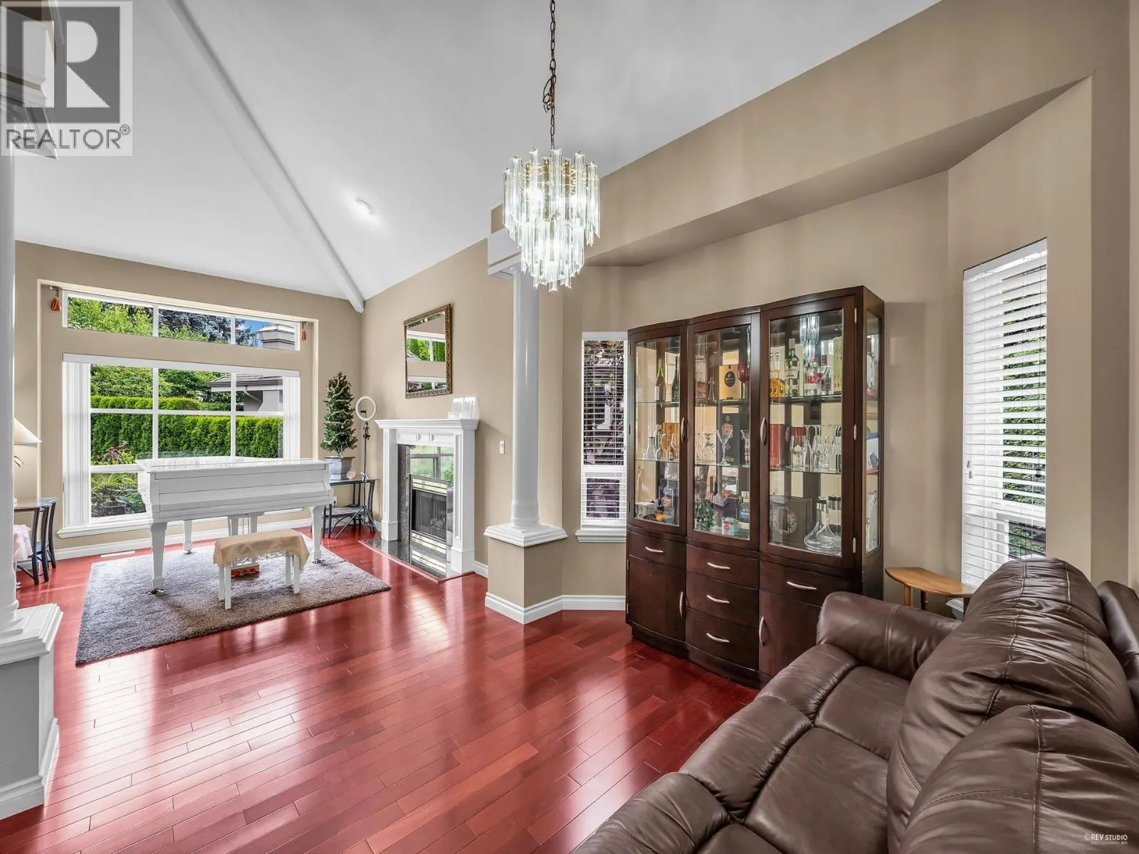 2620 LIMESTONE PLACE
