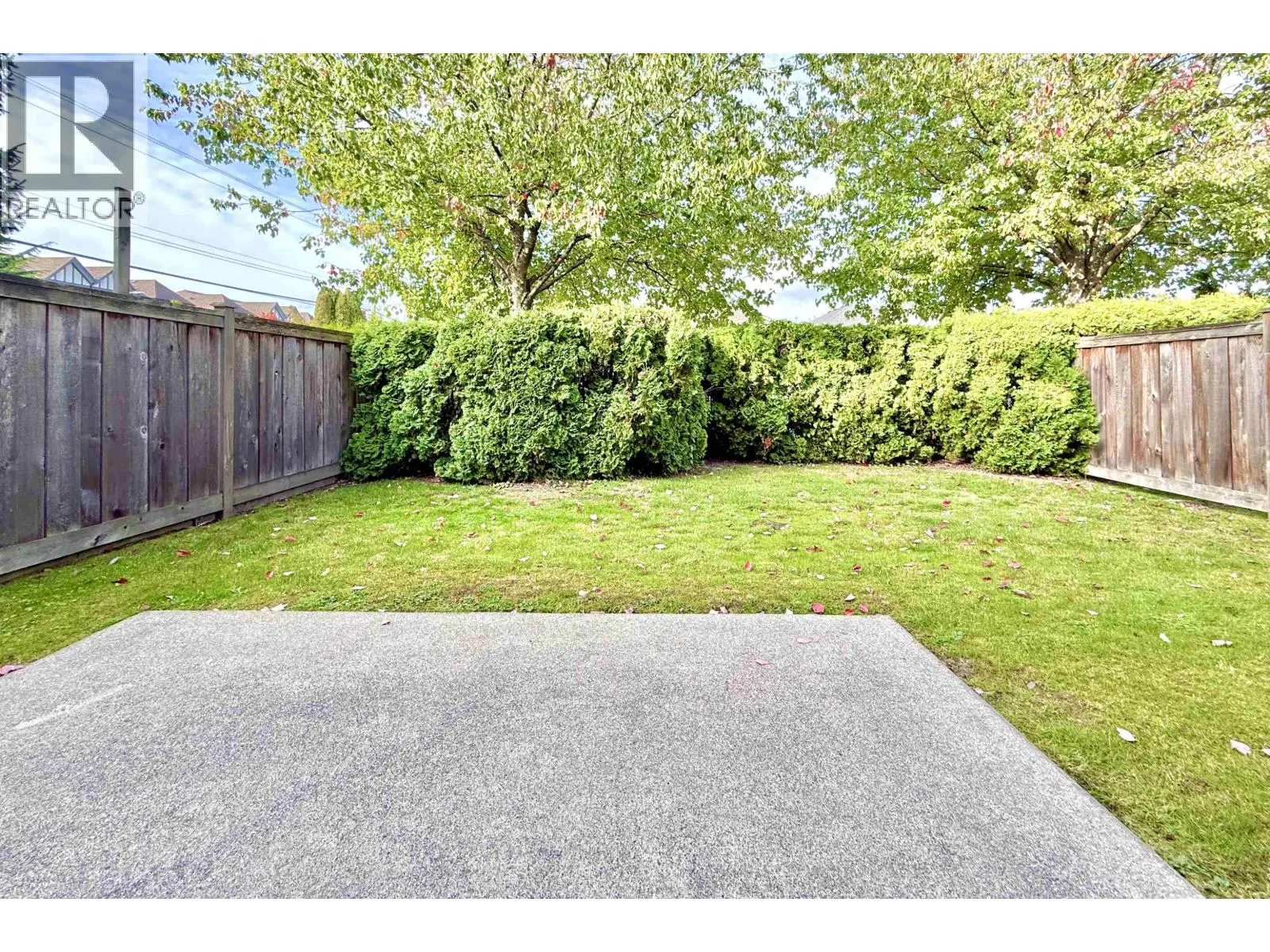 3 10000 FISHER GATE