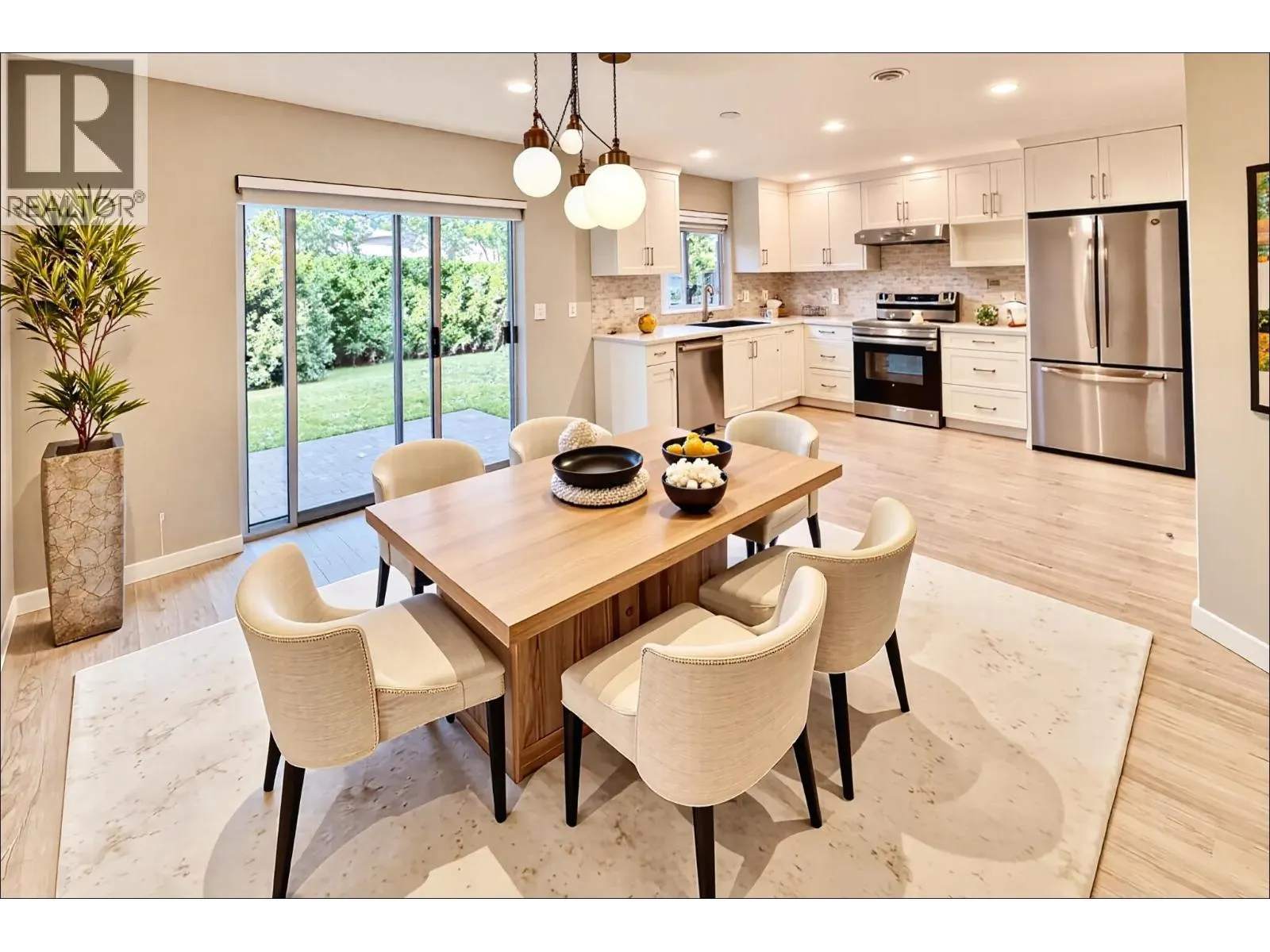 3 10000 FISHER GATE