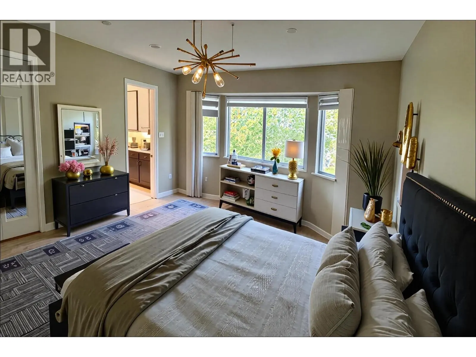 3 10000 FISHER GATE