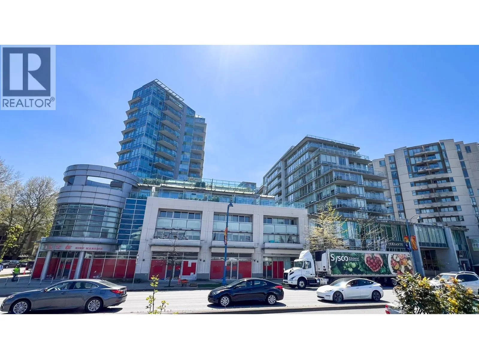 910 8280 LANSDOWNE ROAD