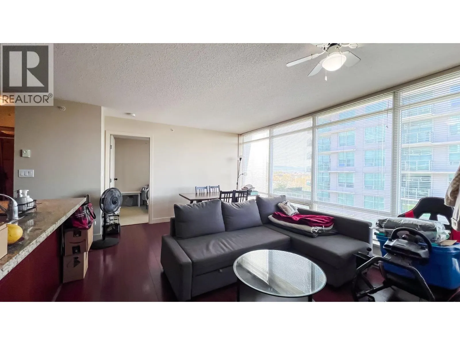 910 8280 LANSDOWNE ROAD