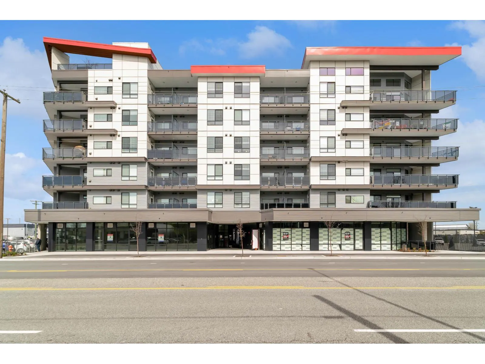 519 20061 FRASER HIGHWAY