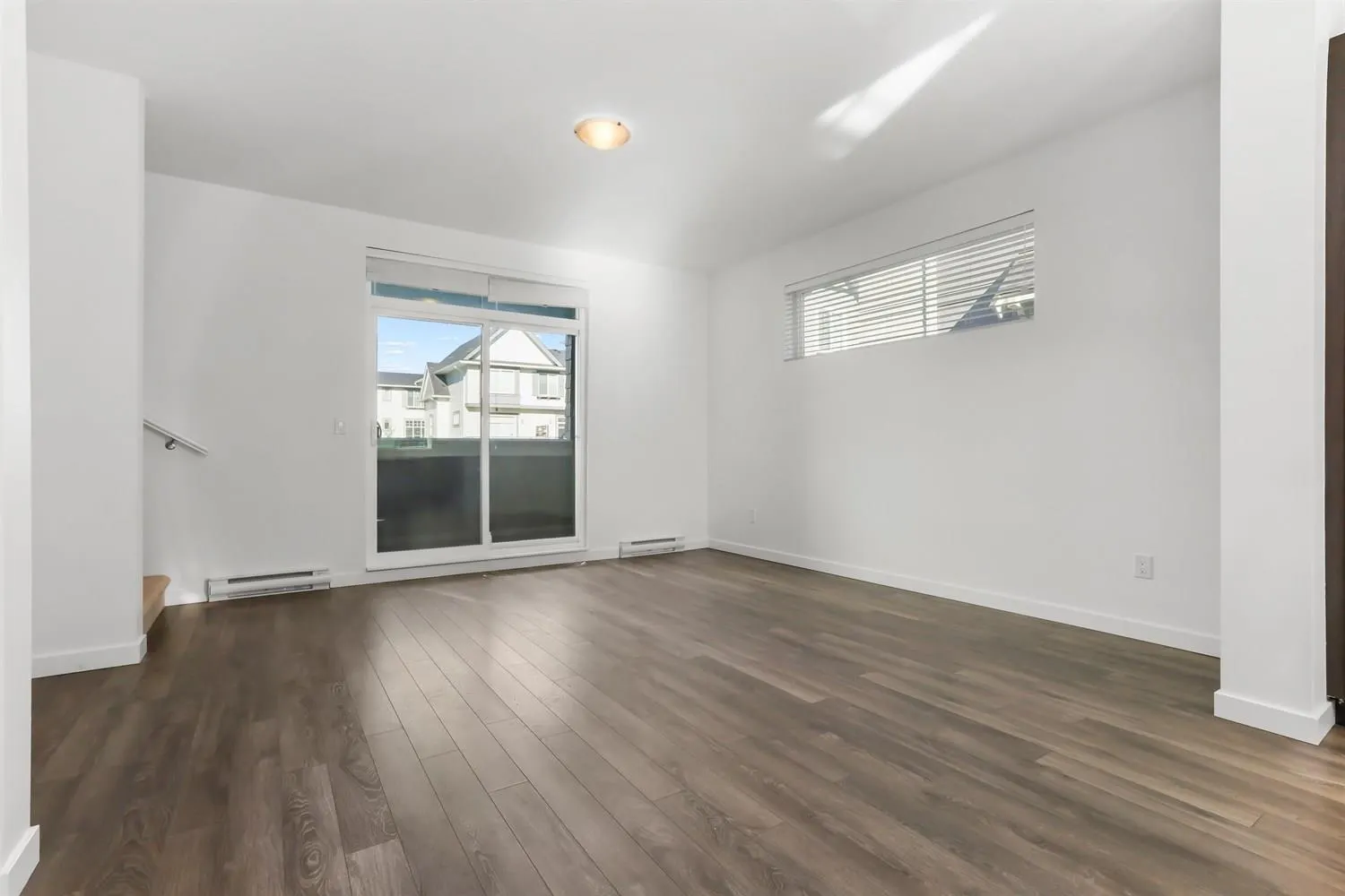 104 15850 85 AVENUE