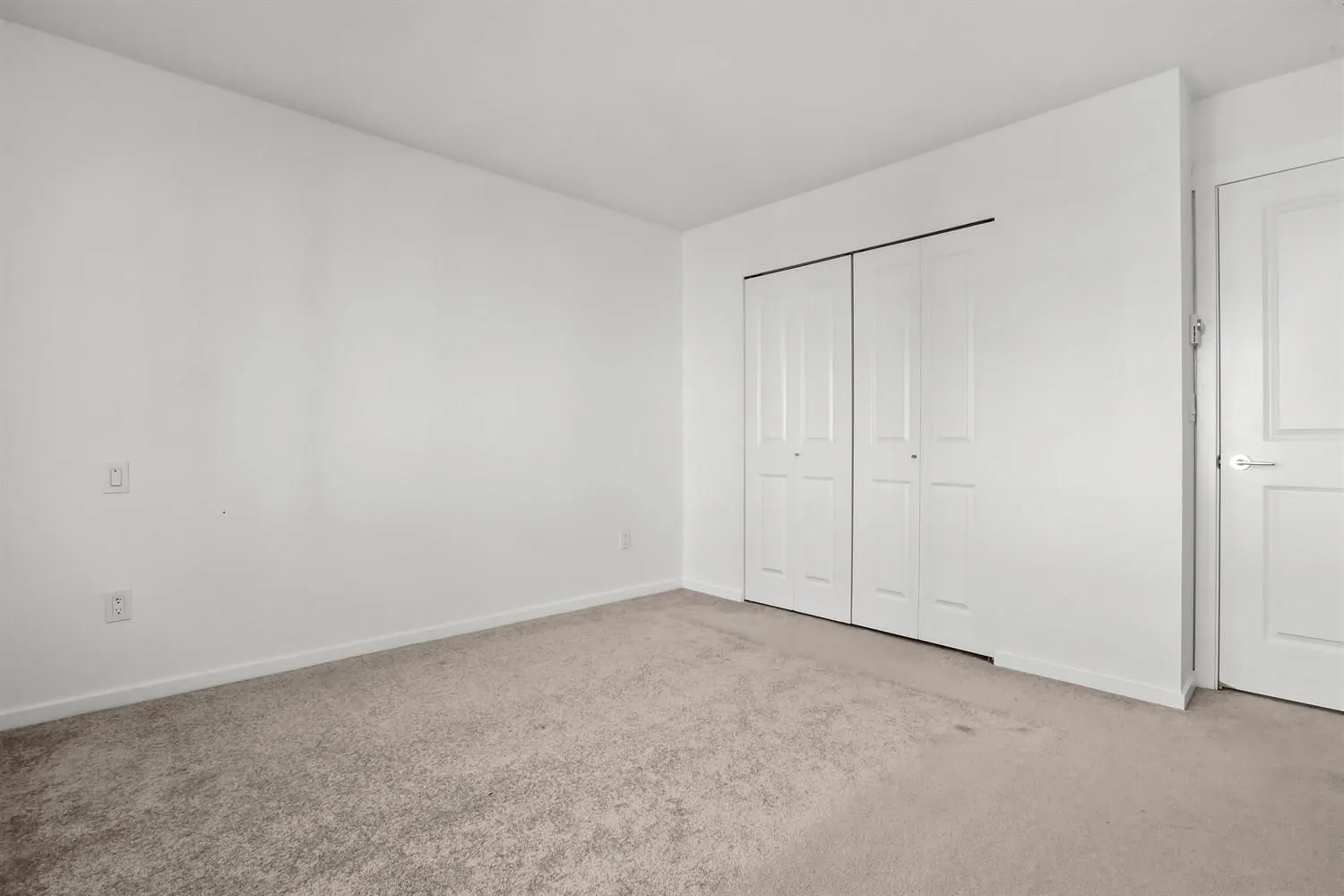 104 15850 85 AVENUE