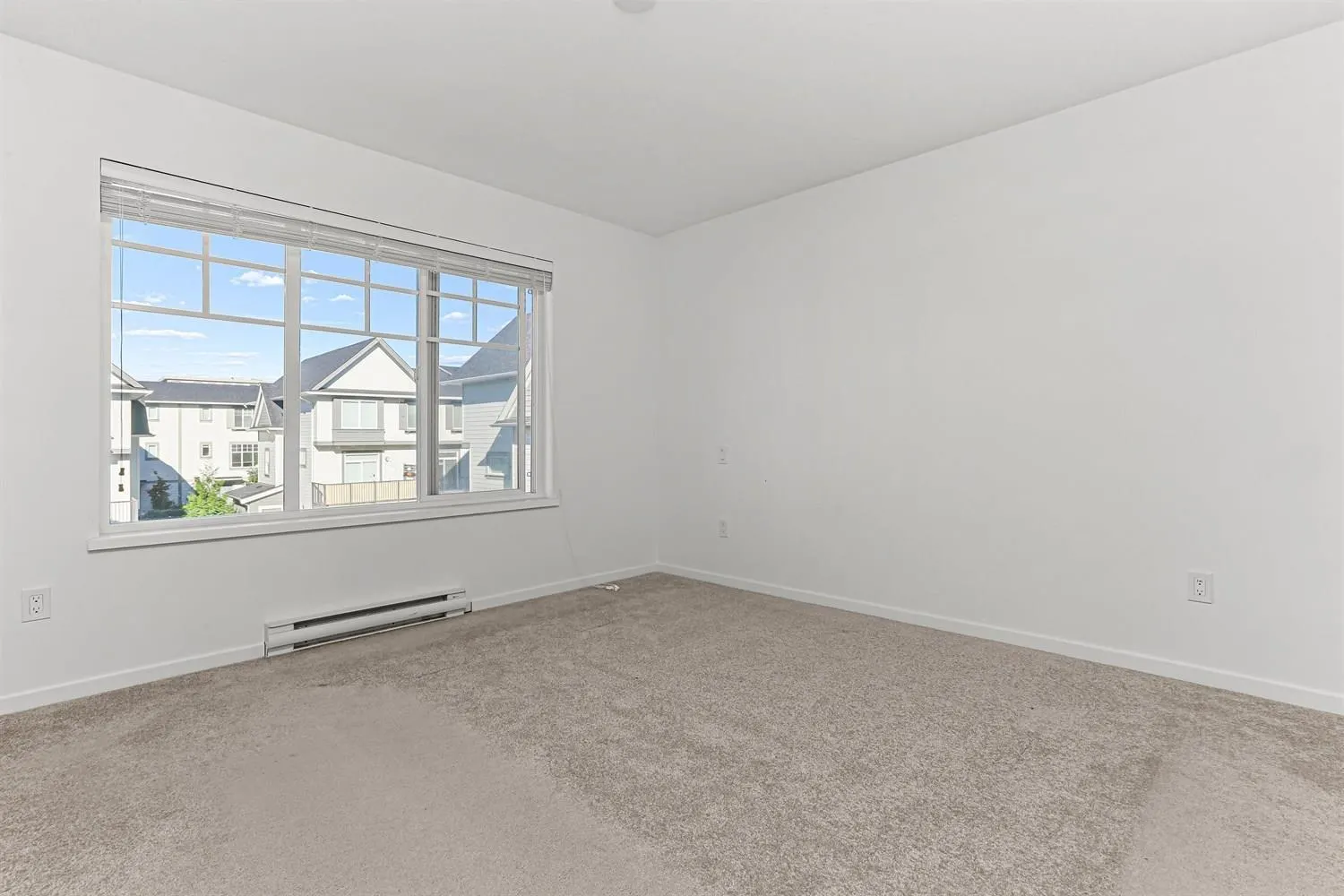104 15850 85 AVENUE