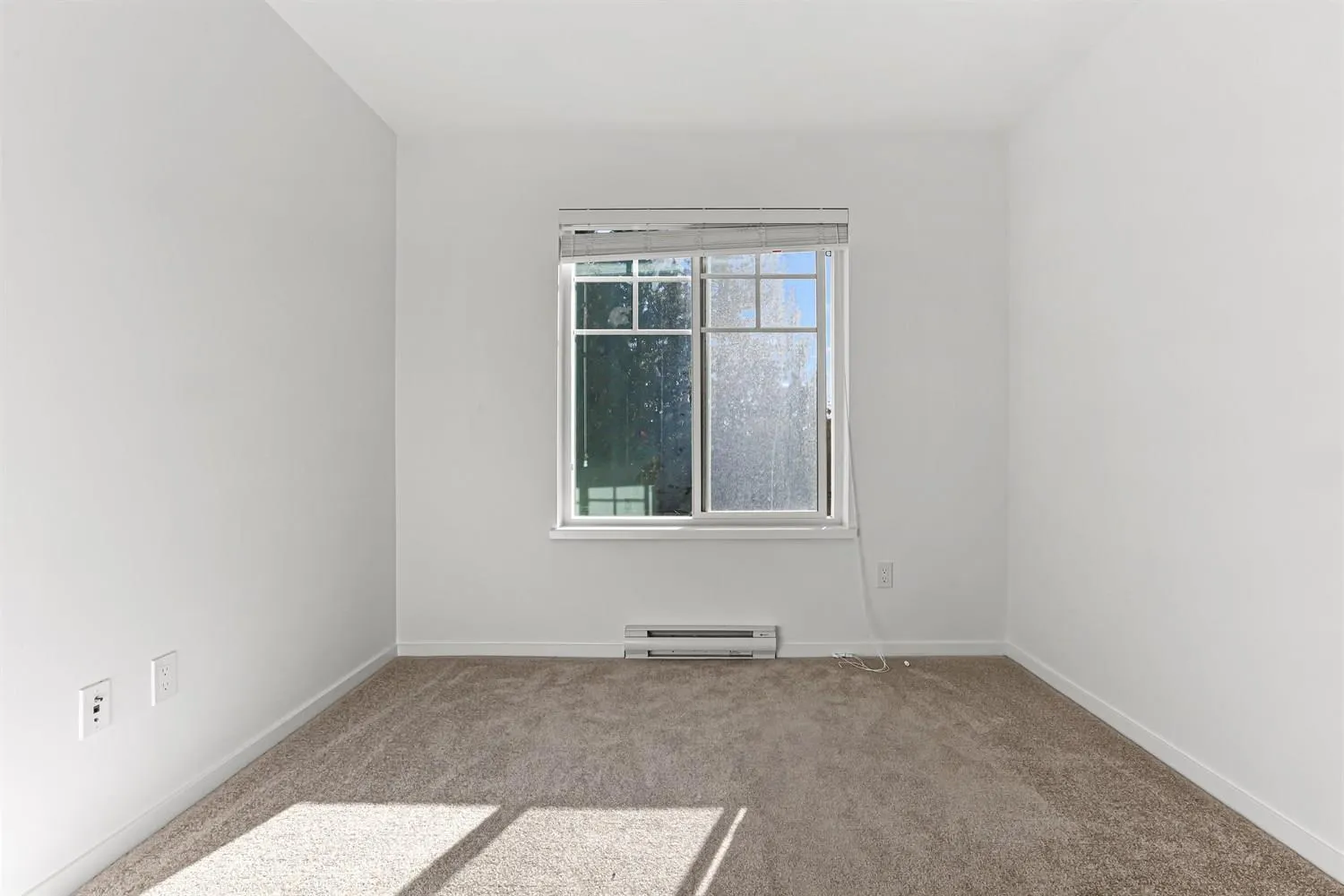 104 15850 85 AVENUE