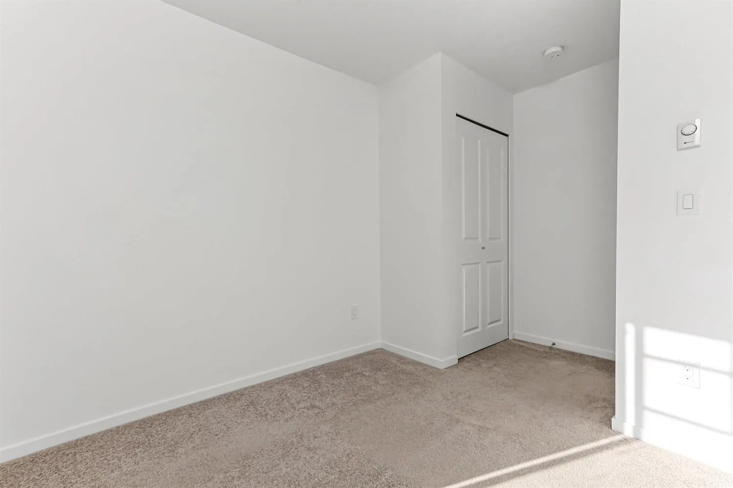 104 15850 85 AVENUE