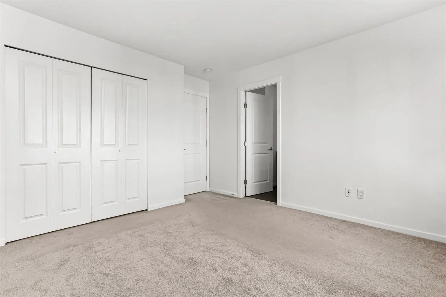 104 15850 85 AVENUE