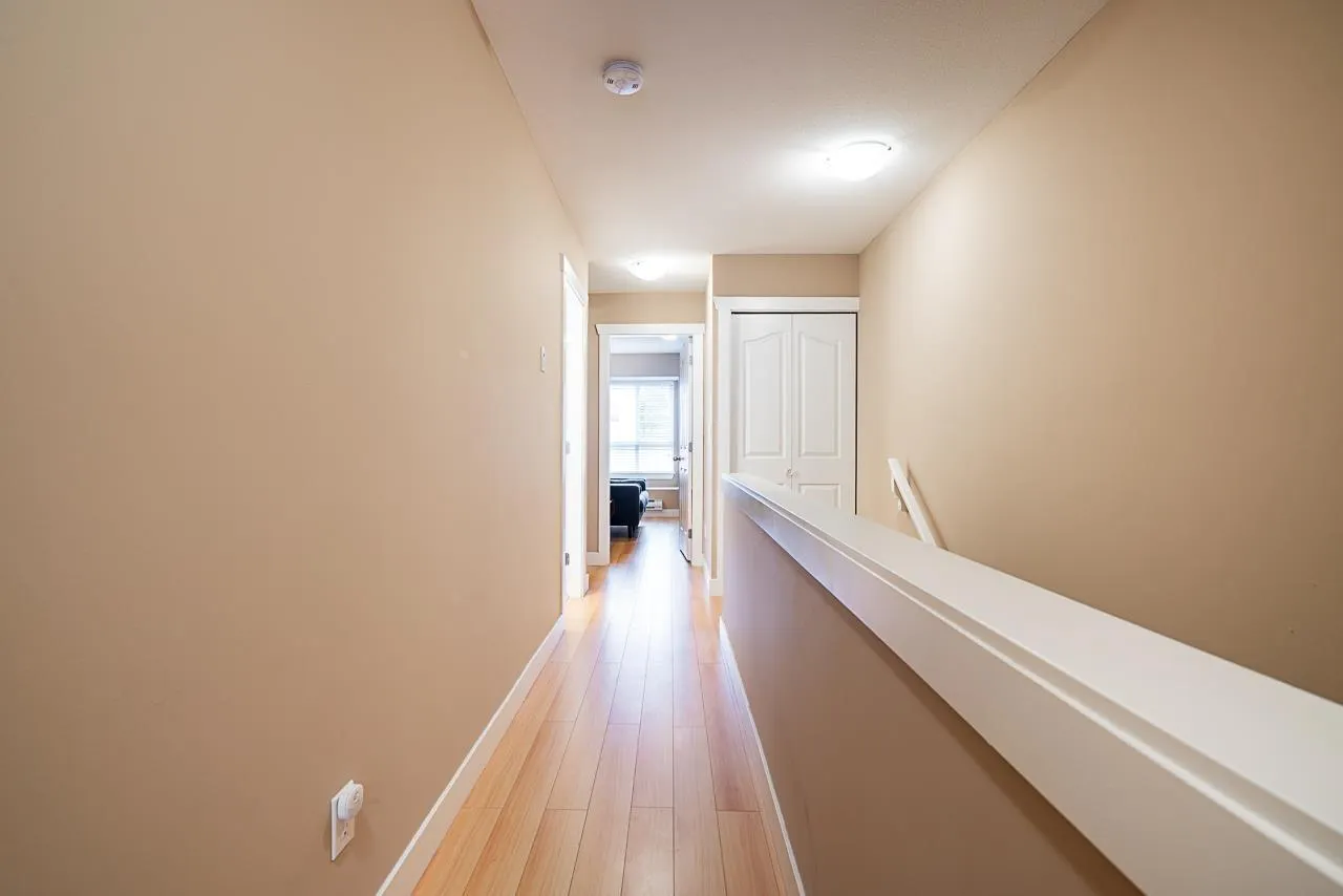 4 13899 LAUREL DRIVE