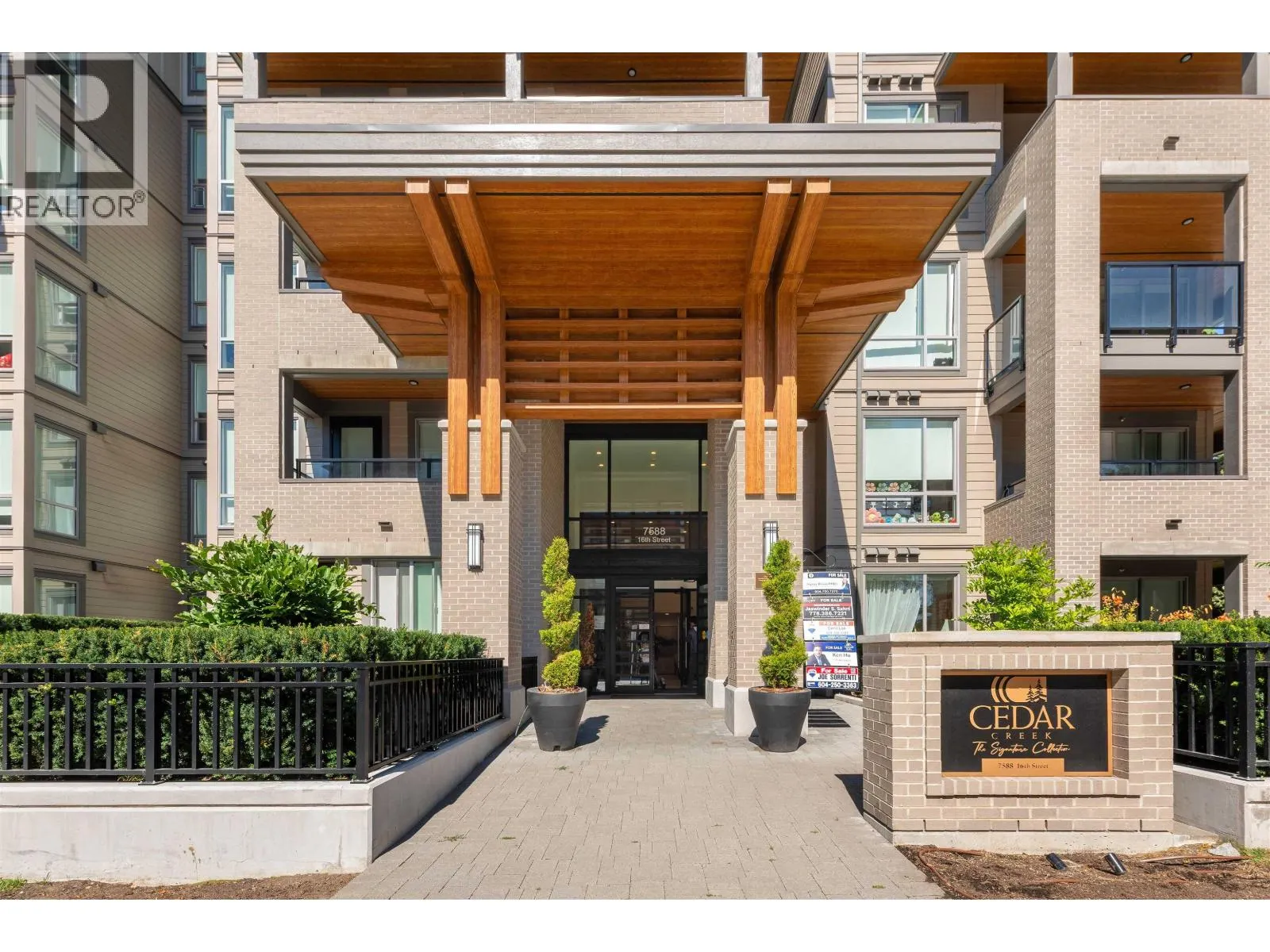 222 7588 16TH STREET