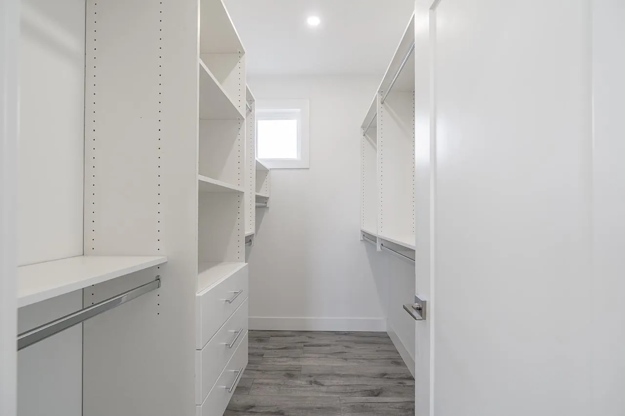 15051 63A AVENUE