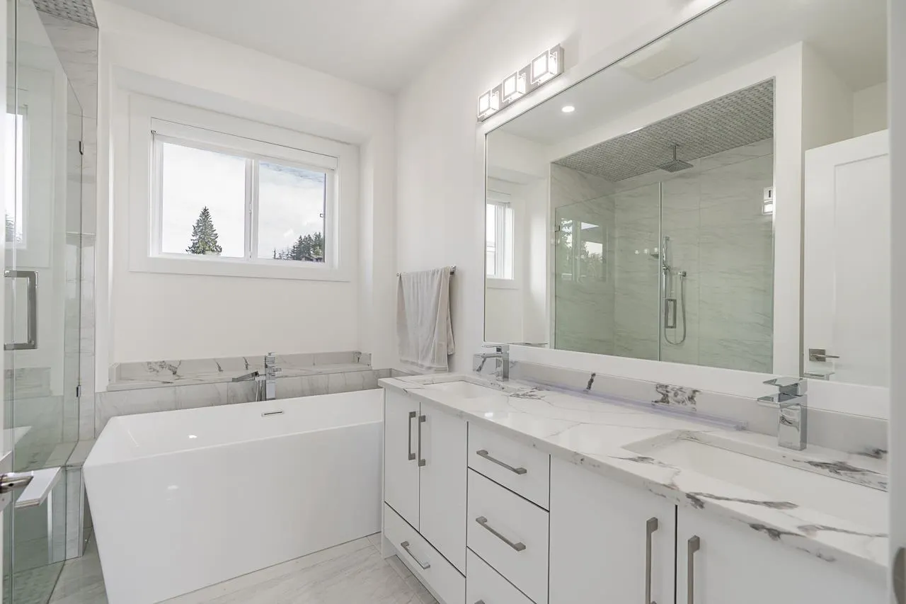 15051 63A AVENUE
