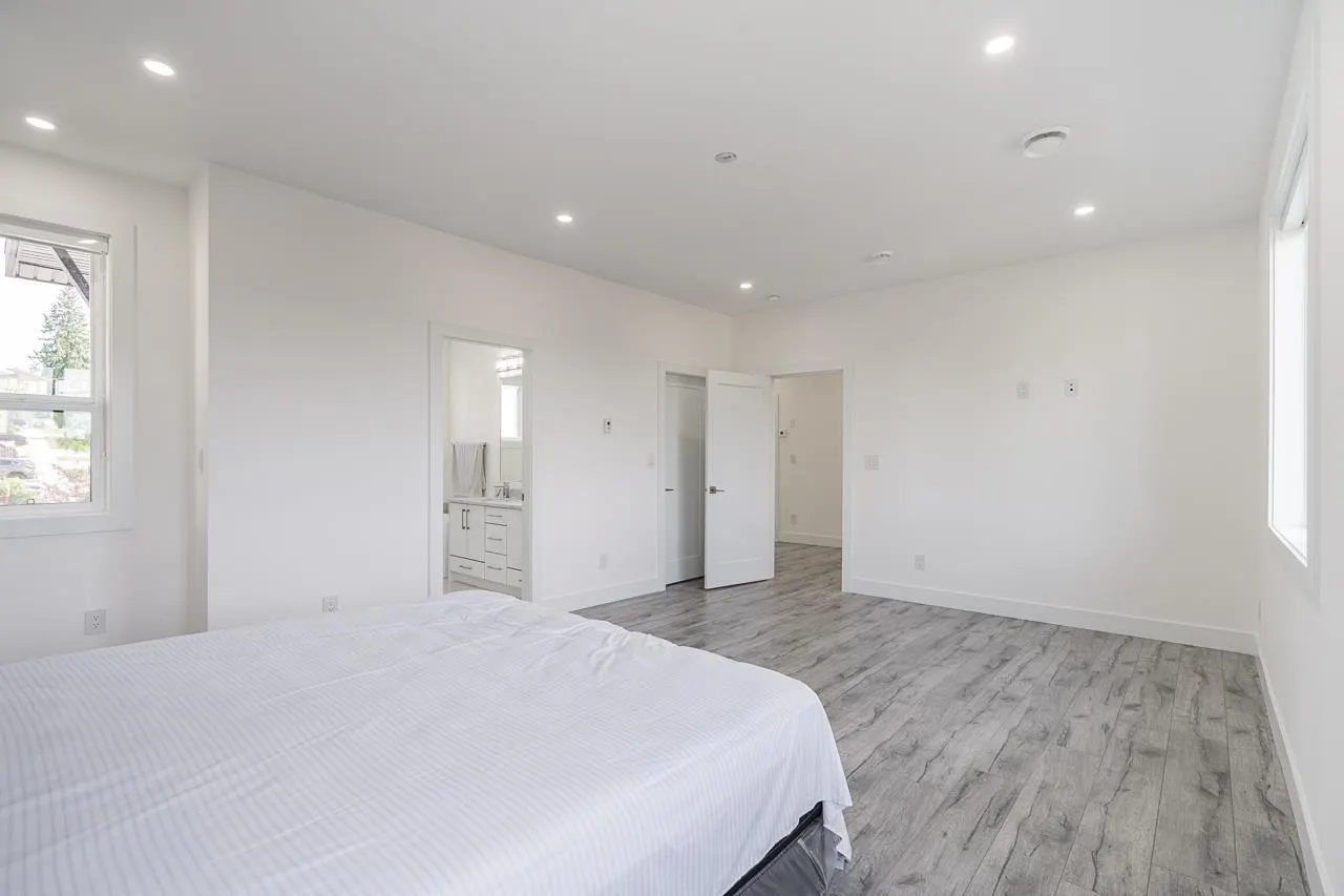 15051 63A AVENUE