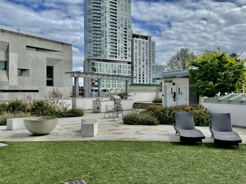 2508 13398 104 AVENUE