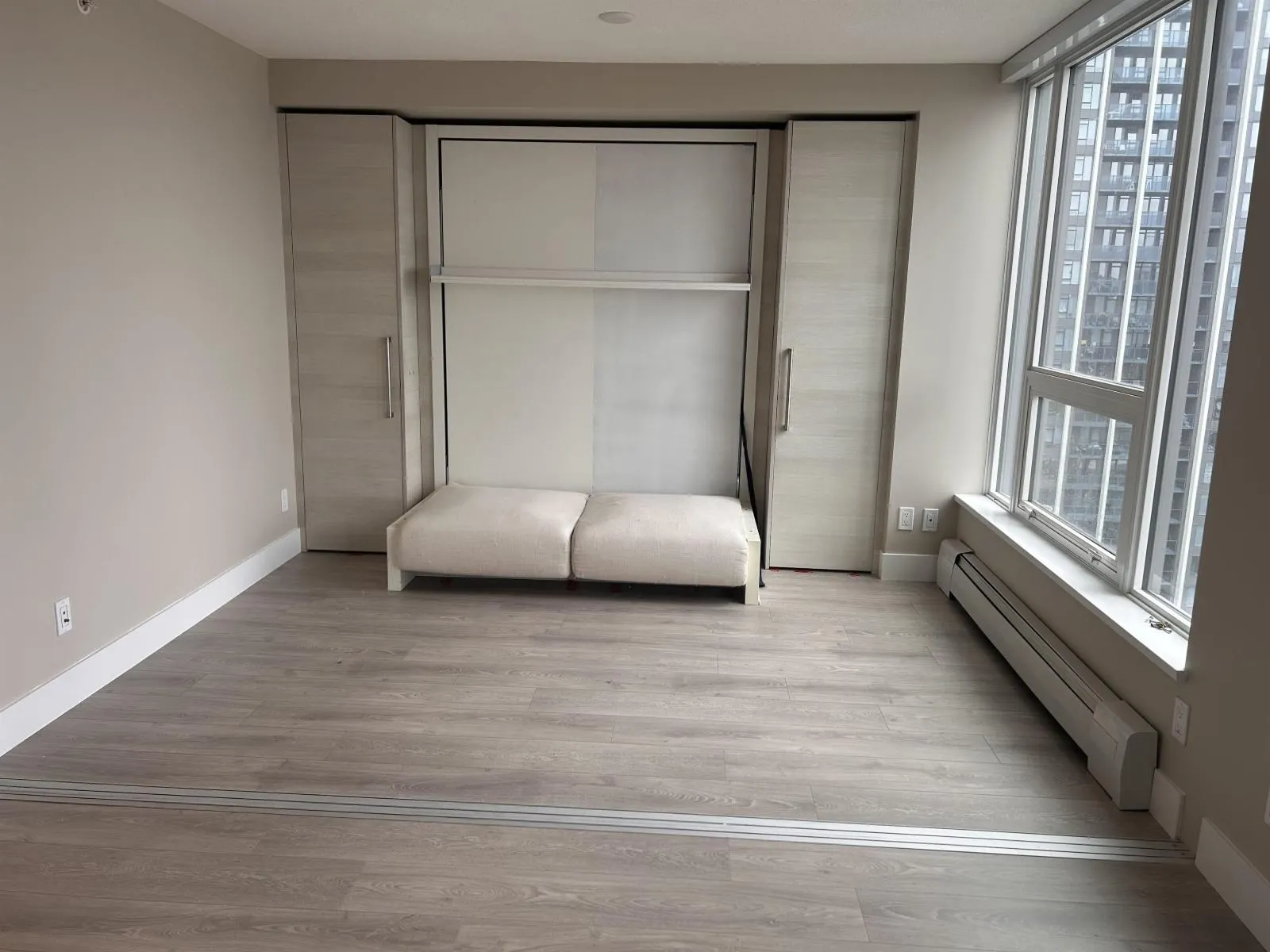 2508 13398 104 AVENUE