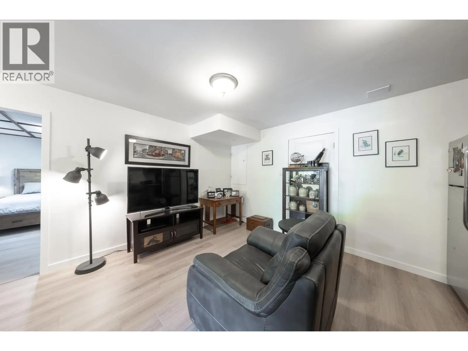 8800 ROSEDENE COURT