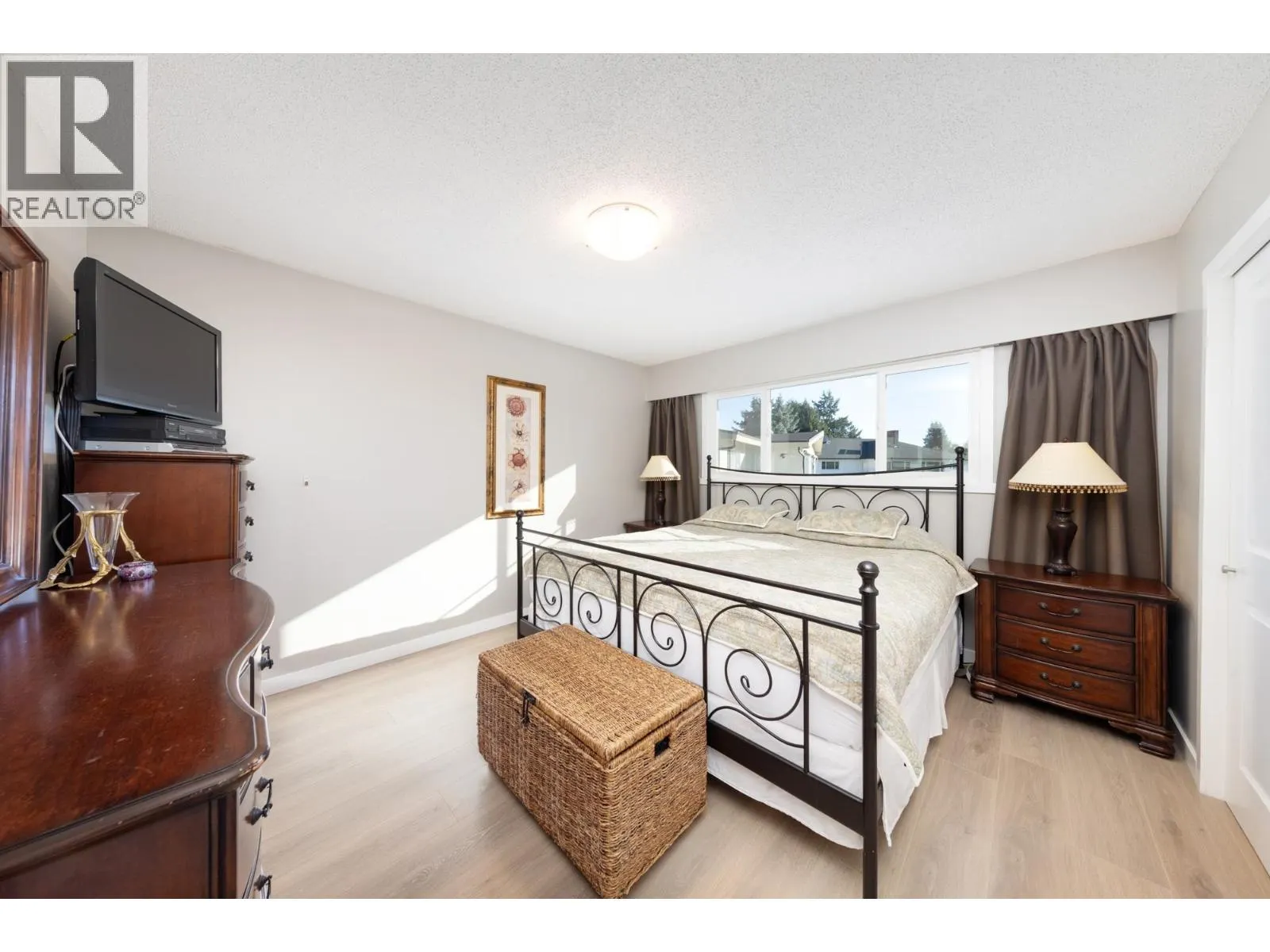 8800 ROSEDENE COURT