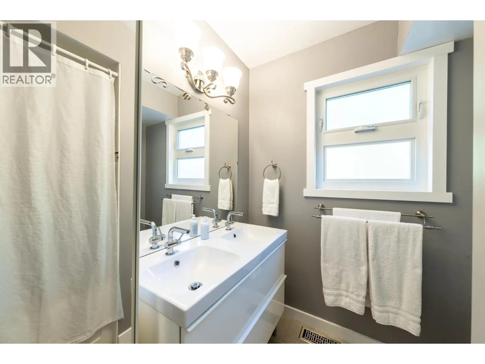 8800 ROSEDENE COURT