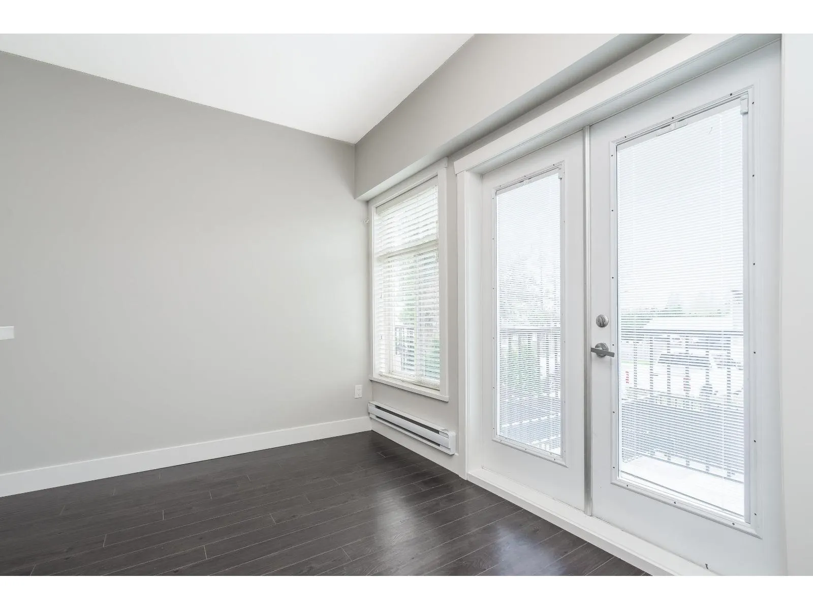 10 2950 LEFEUVRE ROAD