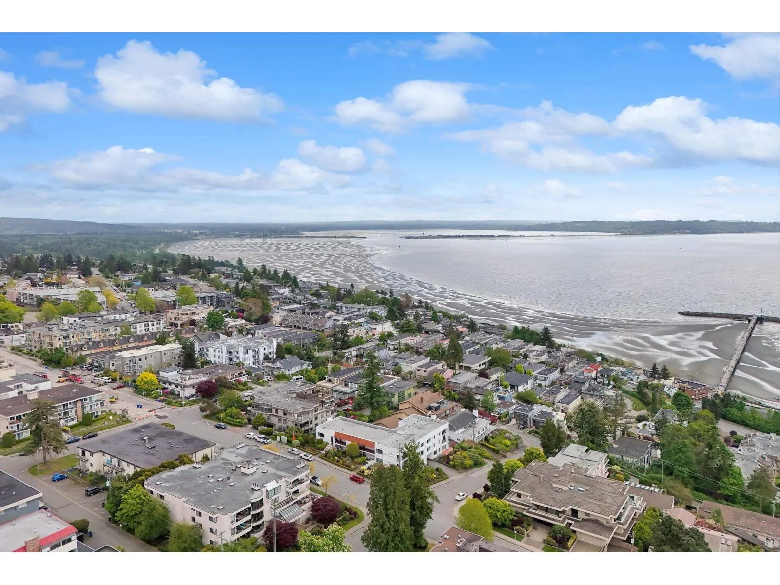 11 15971 MARINE DRIVE