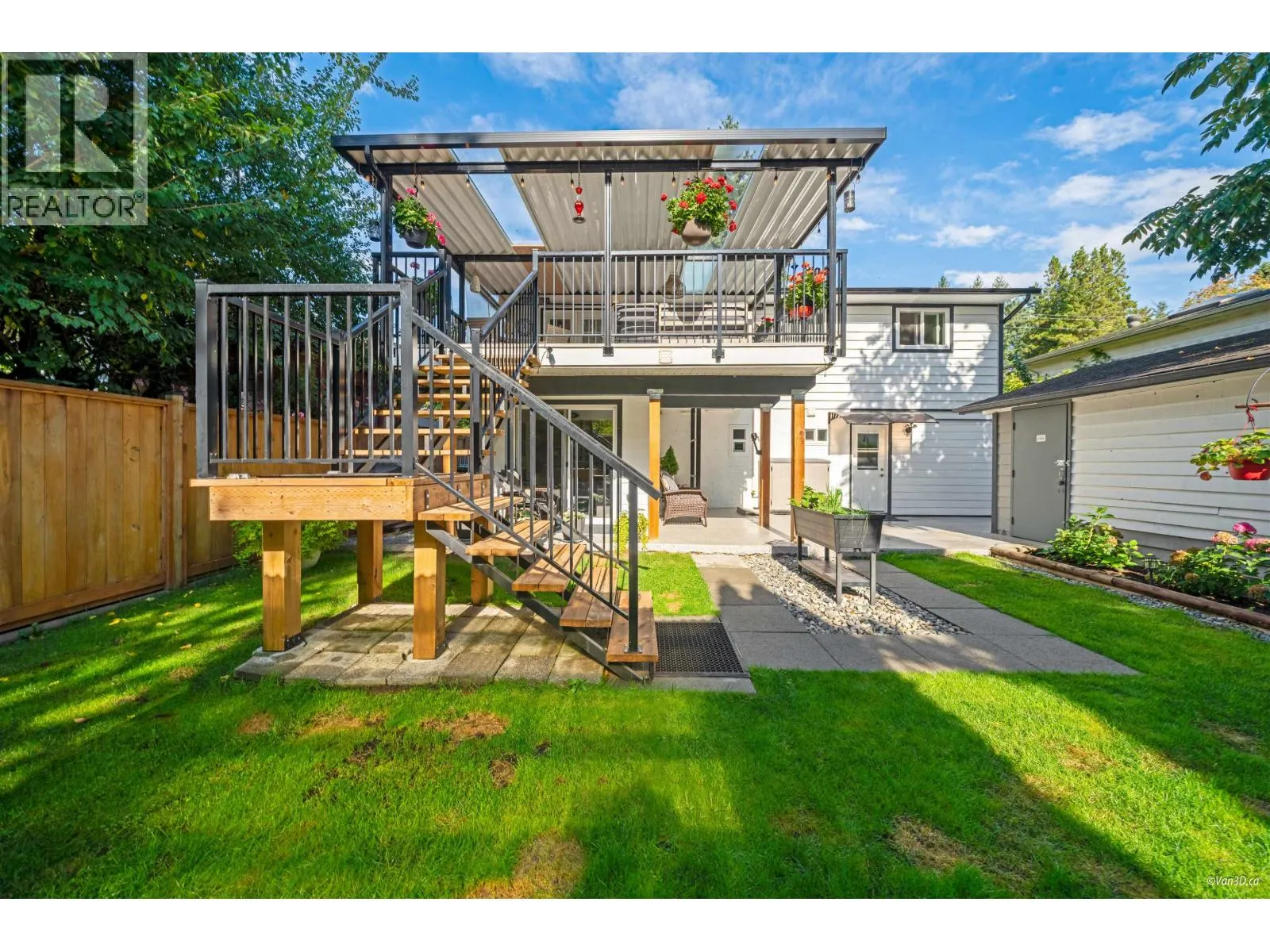 1564 COQUITLAM AVENUE