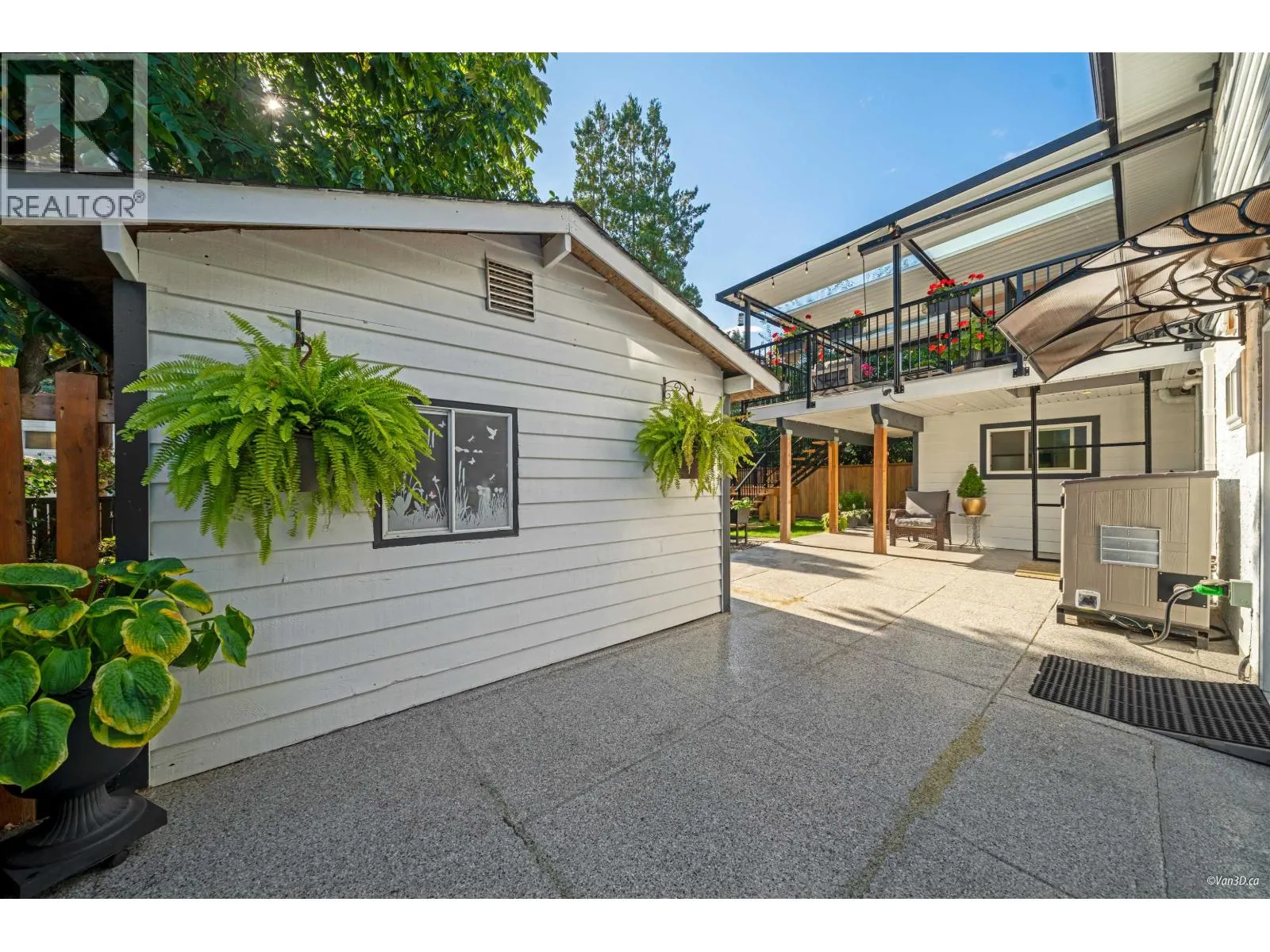 1564 COQUITLAM AVENUE