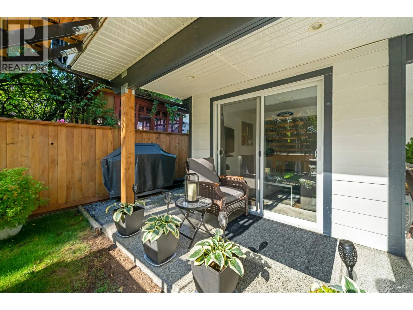 1564 COQUITLAM AVENUE