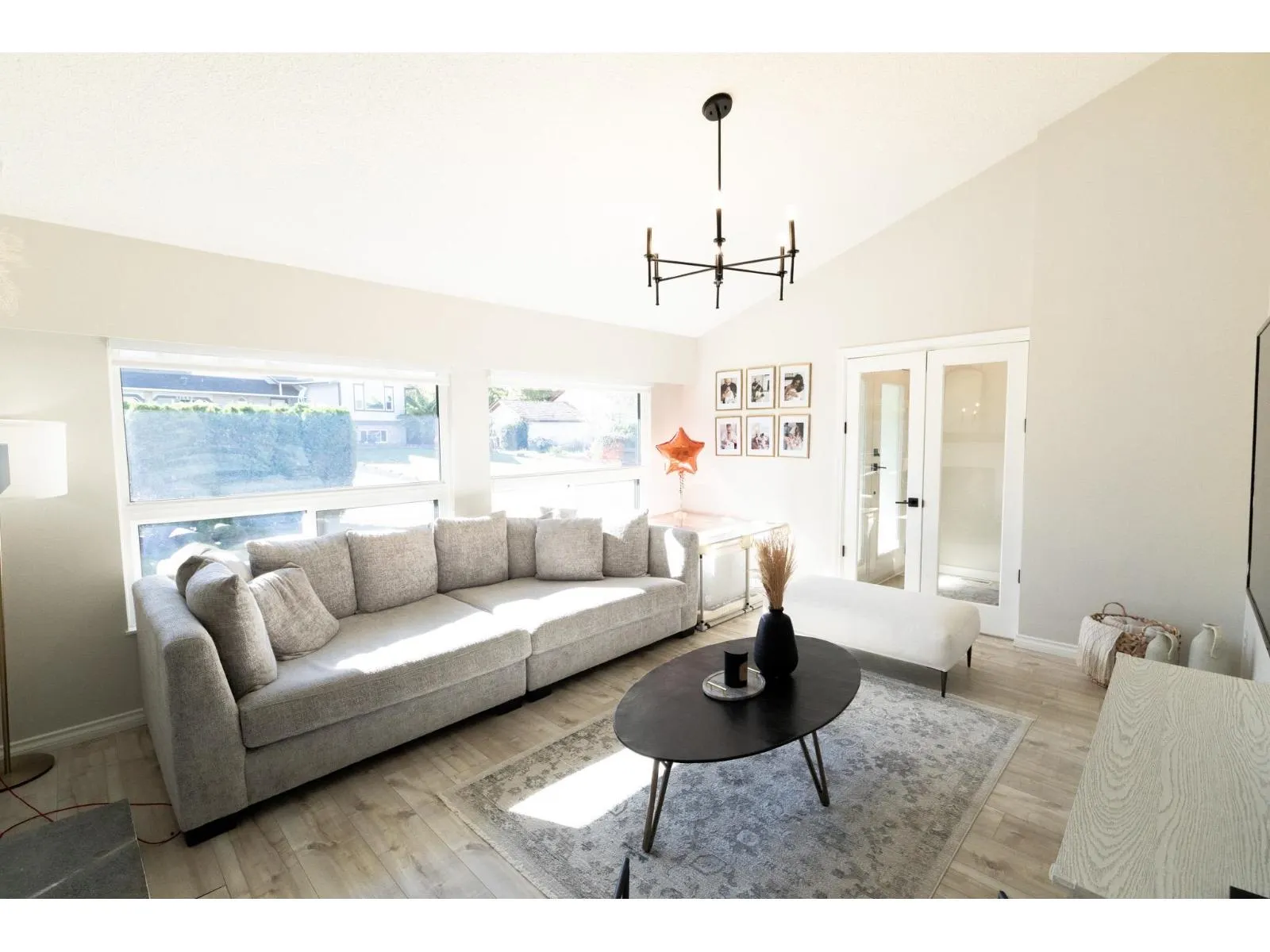 11585 ROYAL CRESCENT