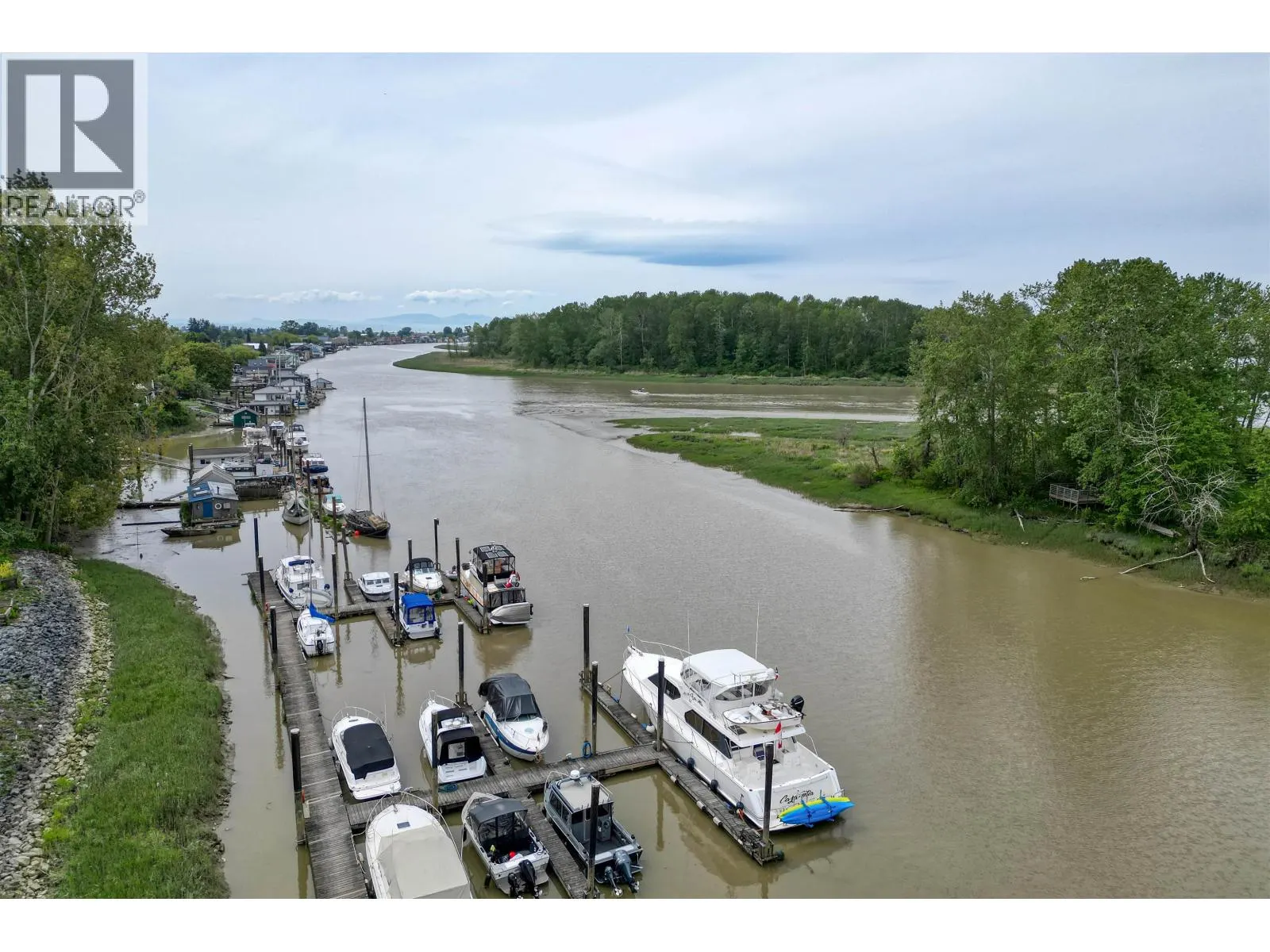 304 4753 W RIVER ROAD