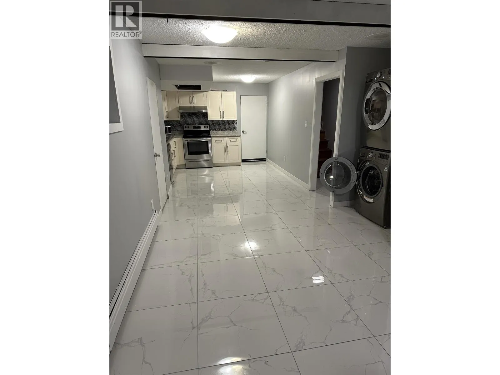 4599 SUNLAND PLACE