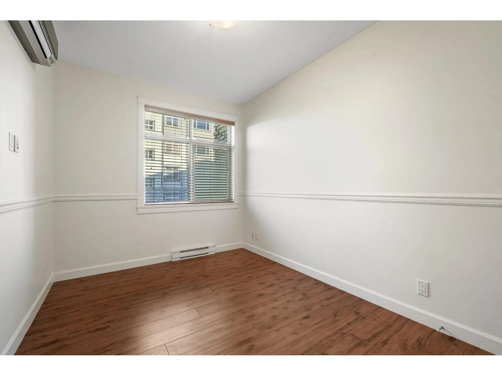 331 8067 207 STREET