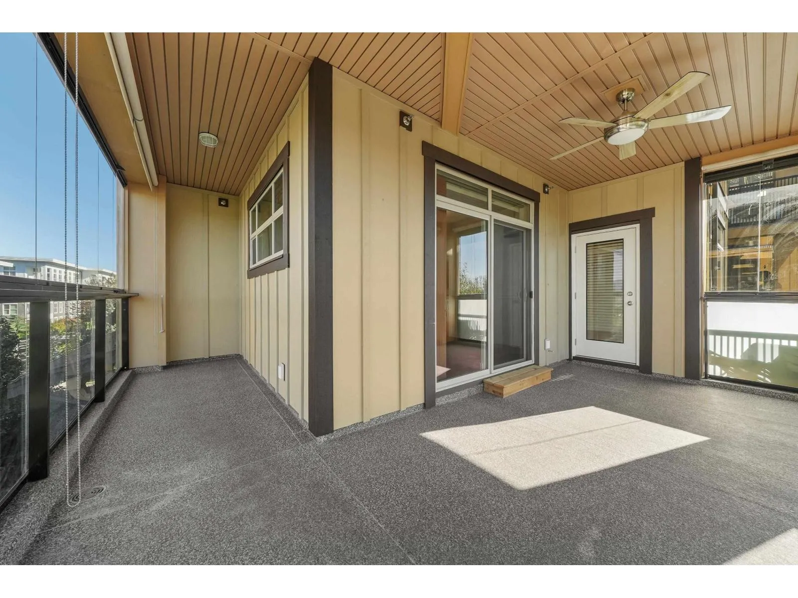 331 8067 207 STREET